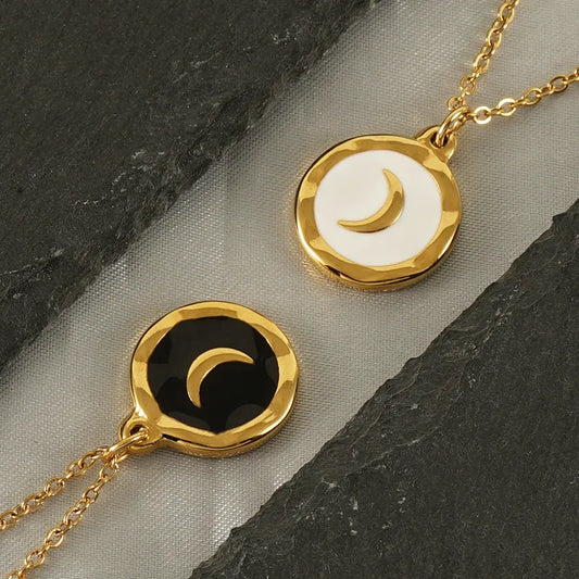 Collares Lunaris