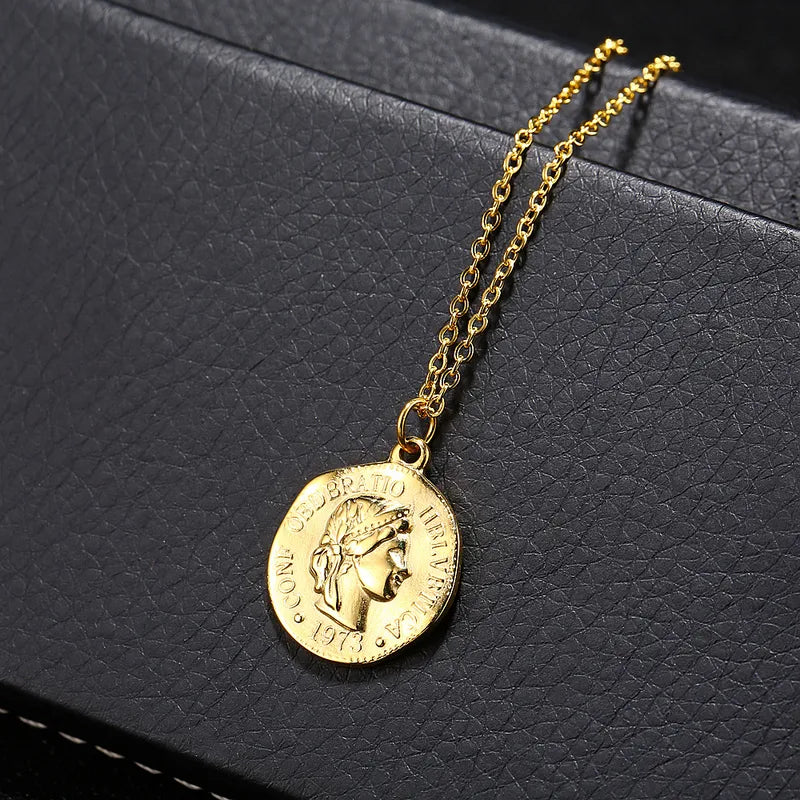 Collar Yineka