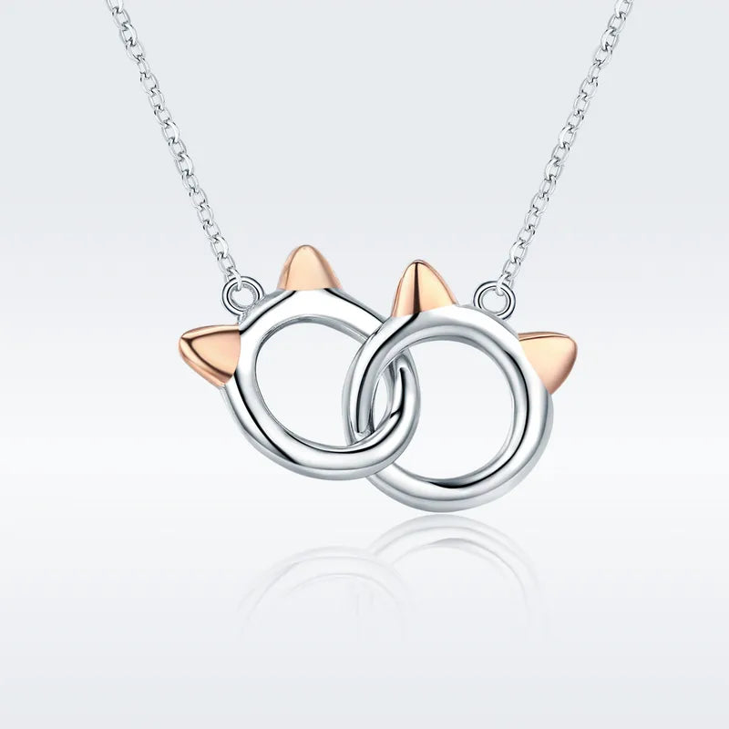 Collar kissa