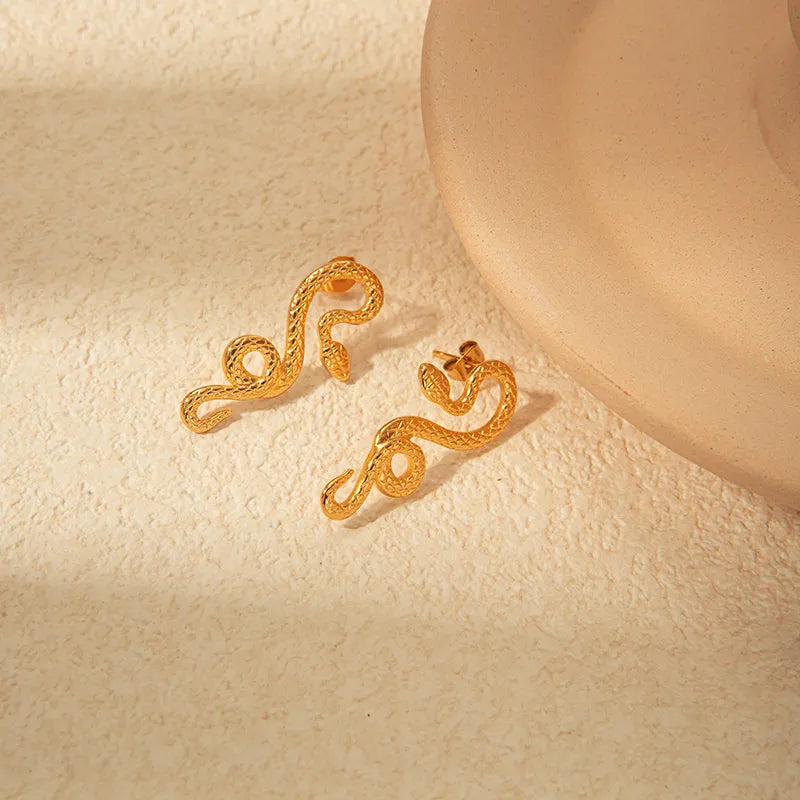 Aretes Nagisa