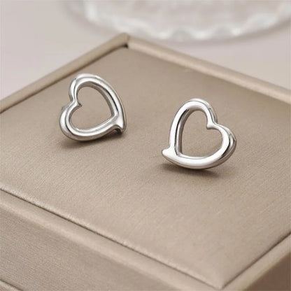 Aretes Heartis