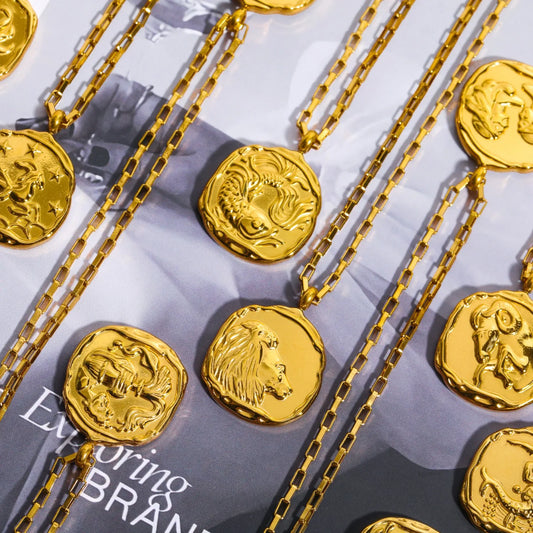 Collares Astralis