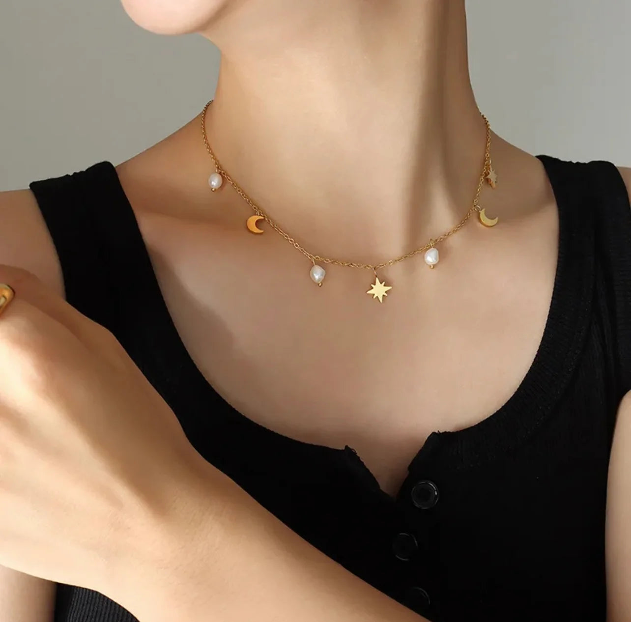 Collar de Lunas y Estrellas Chapado en Oro