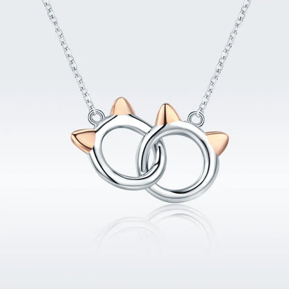 Collar kissa