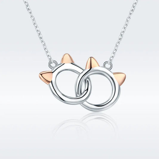 Collar kissa