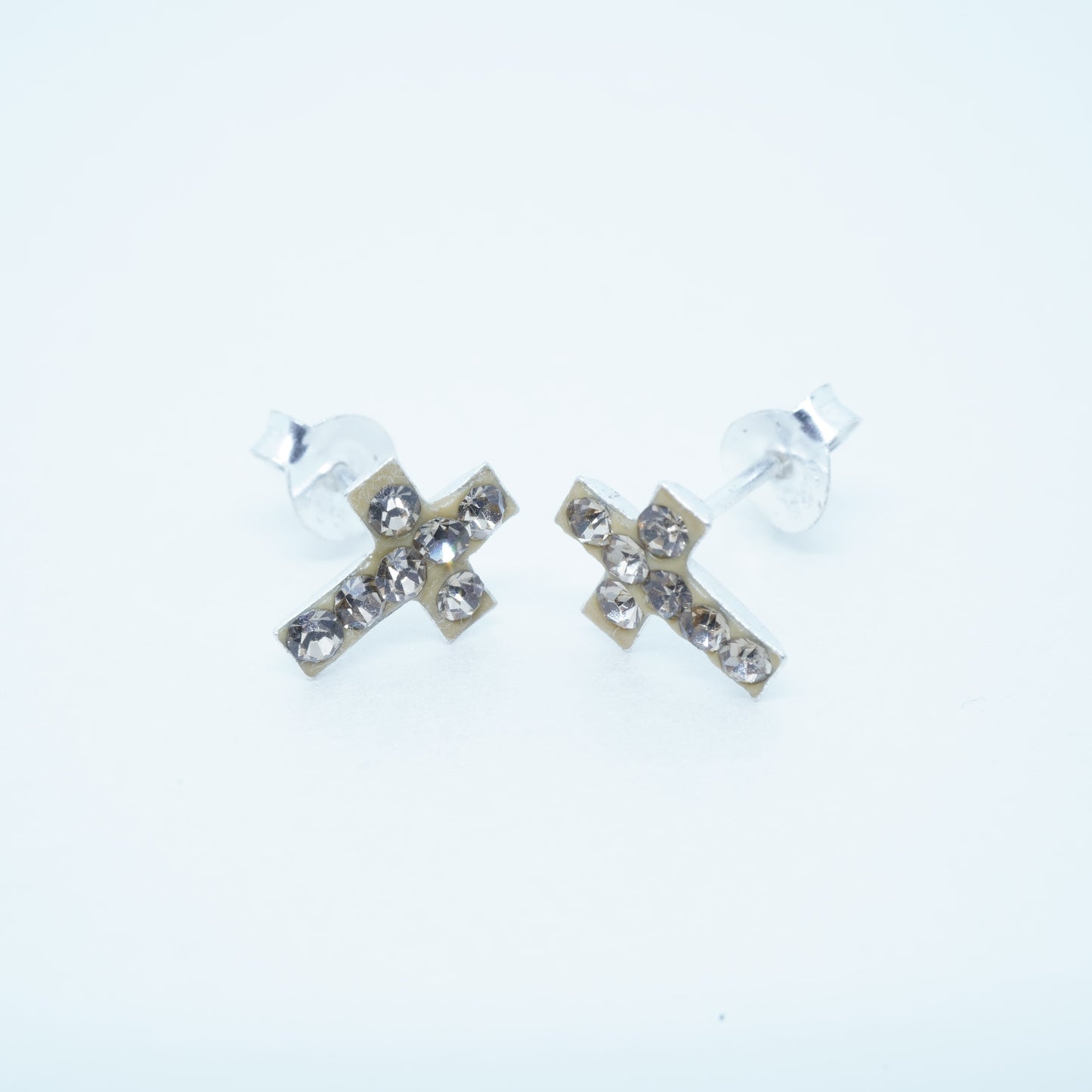 Aretes Cruz Chica Circón Plata 925 Dorados