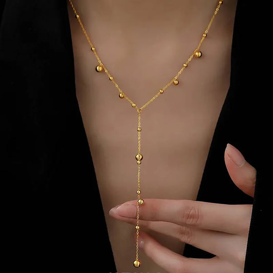Collar Essence