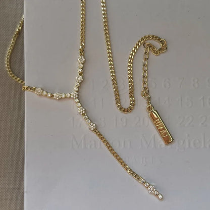 Collar Mínelis