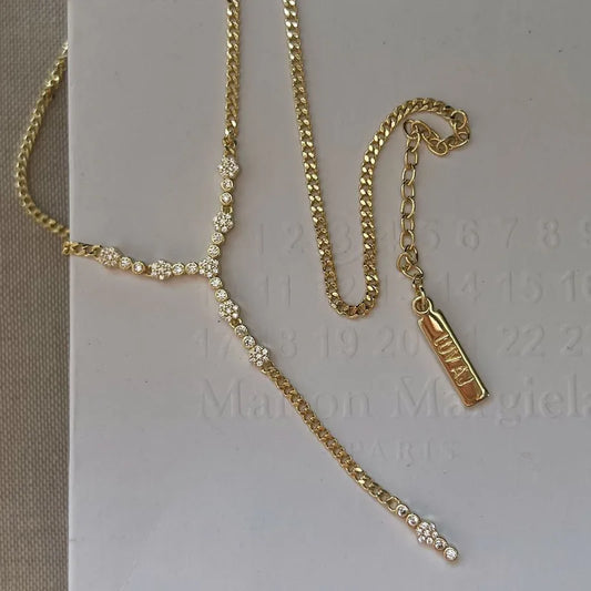 Collar Mínelis