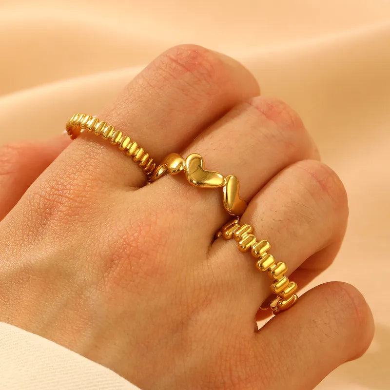 Anillo Amoura